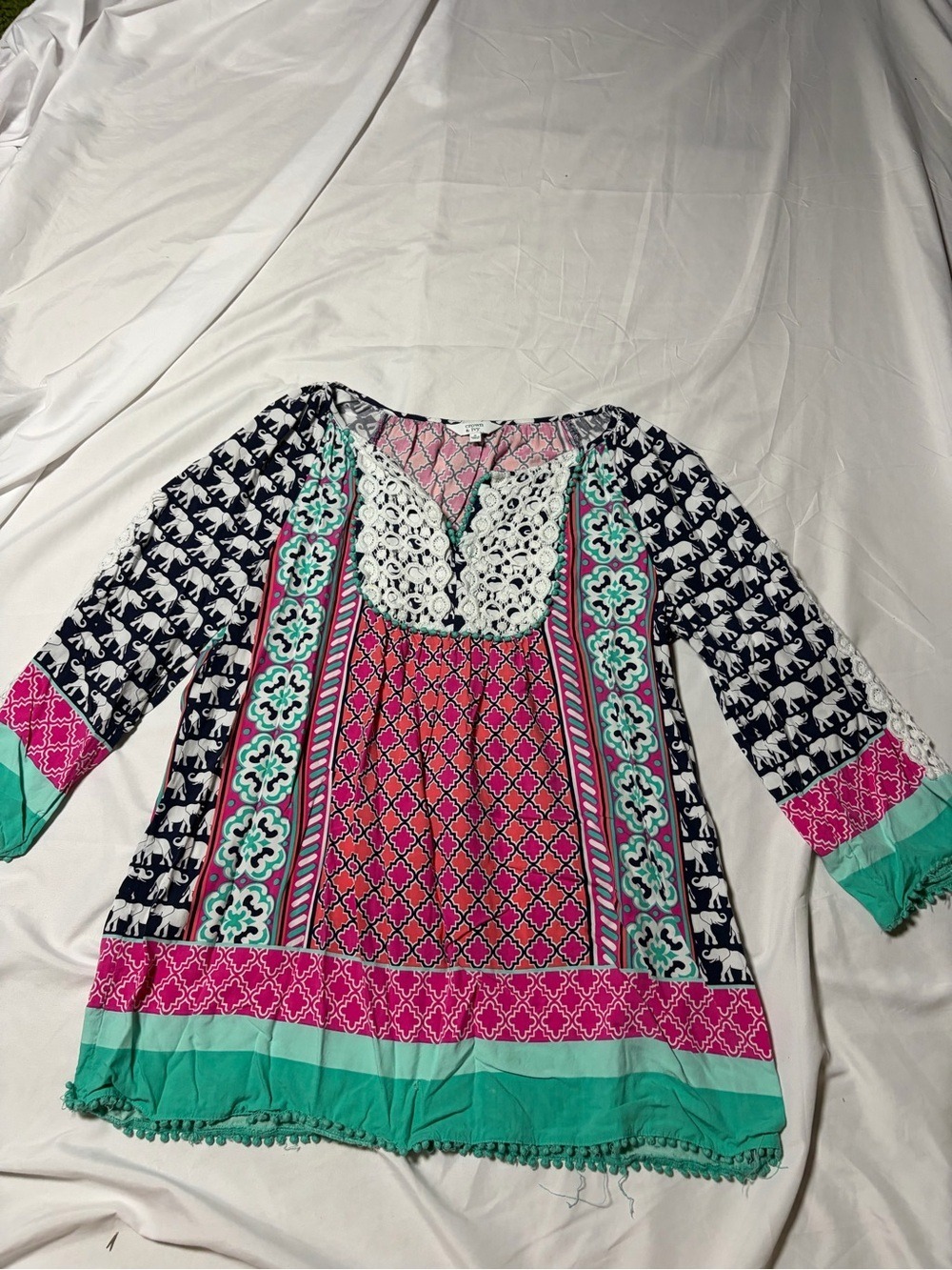 Crown And Ivy Blouse Boho Elephant Print Hippie 3/4 Sleeve Women’s Small Pink - Picture 2 of 9